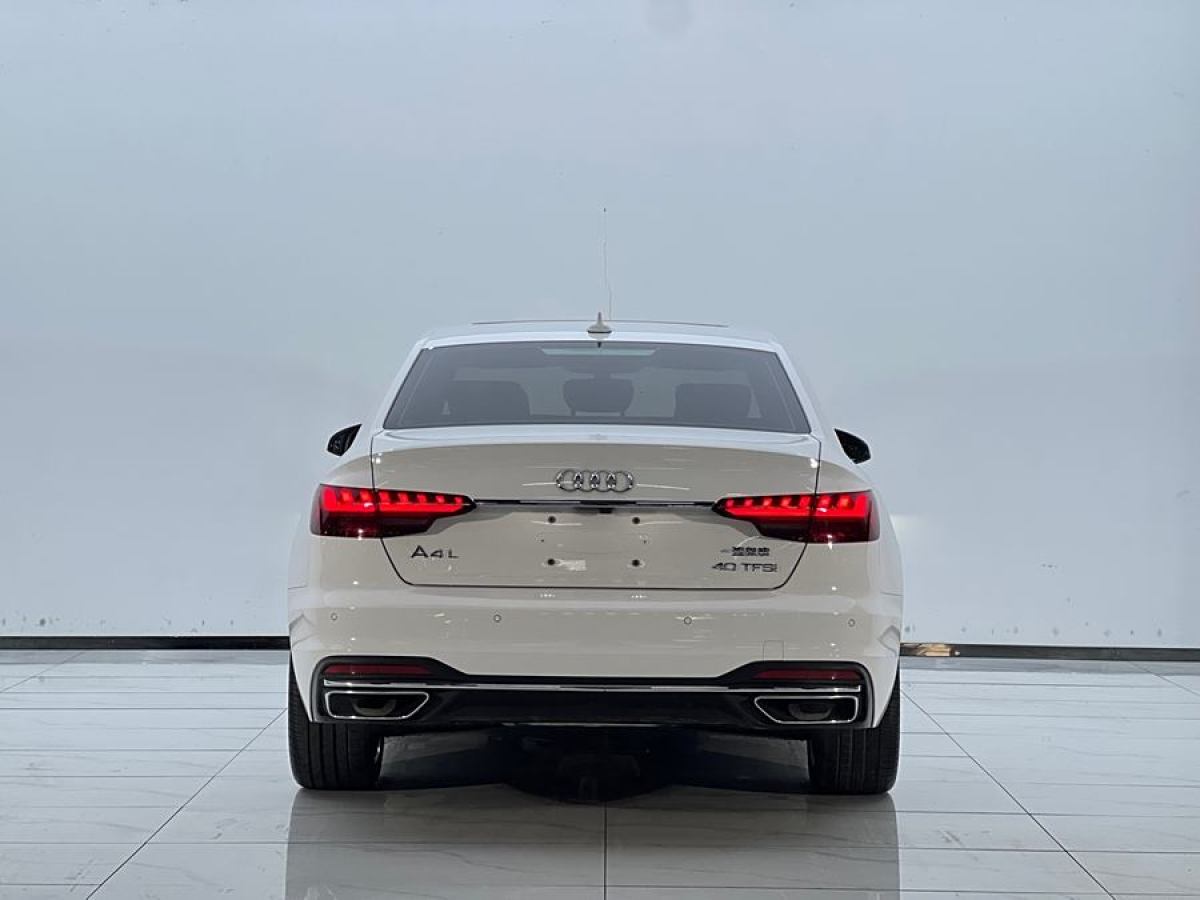 奧迪 奧迪A4L  2020款 40 TFSI quattro 豪華致雅型圖片