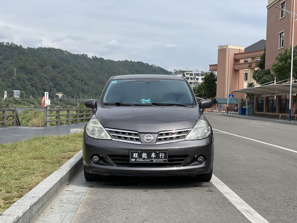 日產(chǎn) 頤達  2008款 1.6L 自動豪華型圖片