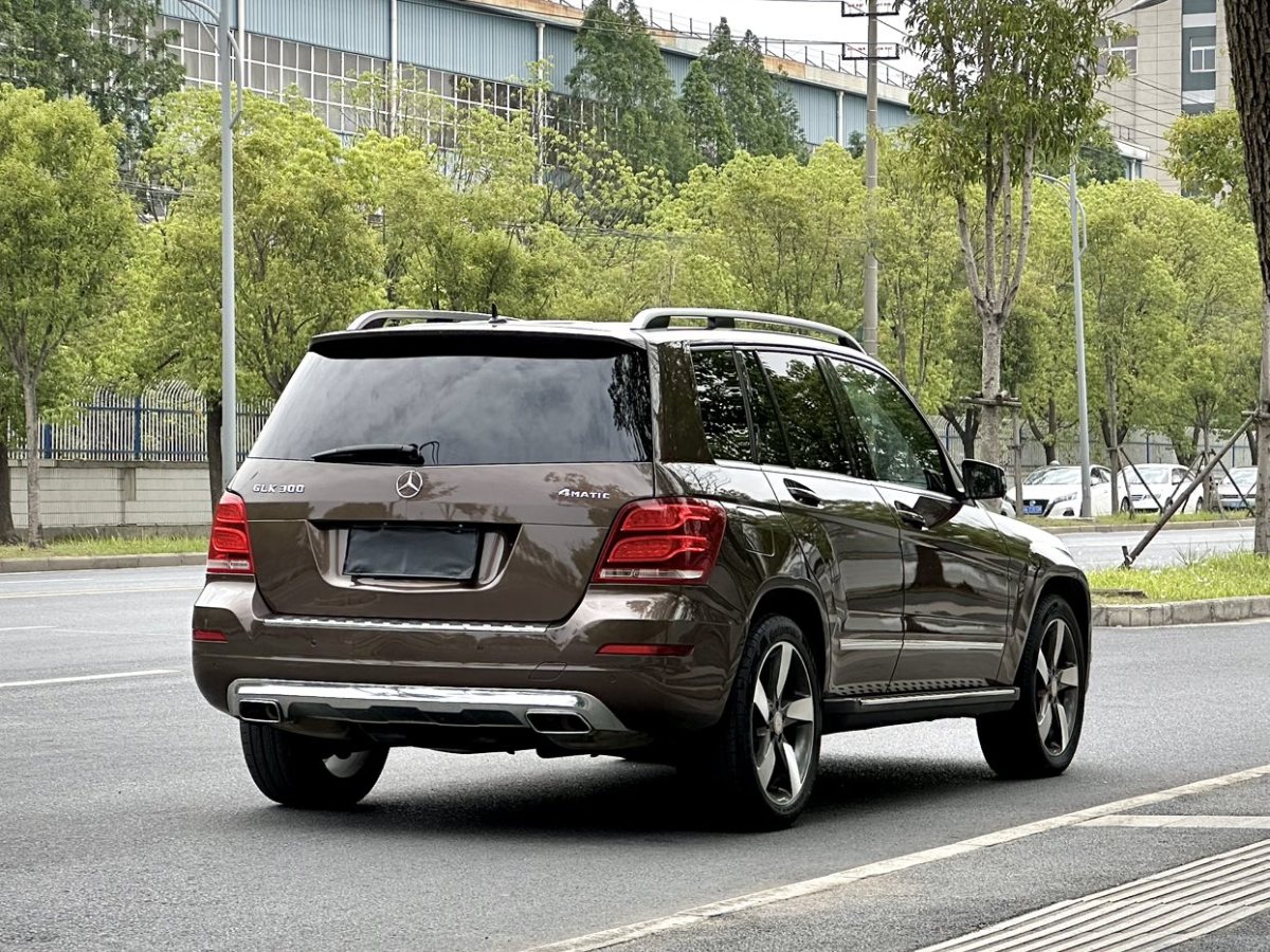 奔馳 奔馳GLK級  2013款 改款 GLK 300 4MATIC 時尚型圖片