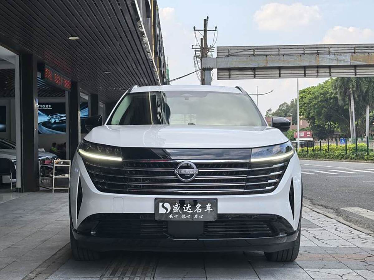 日產(chǎn) 探陸  2024款 380VC-TURBO 四驅(qū)智尊版 6座圖片