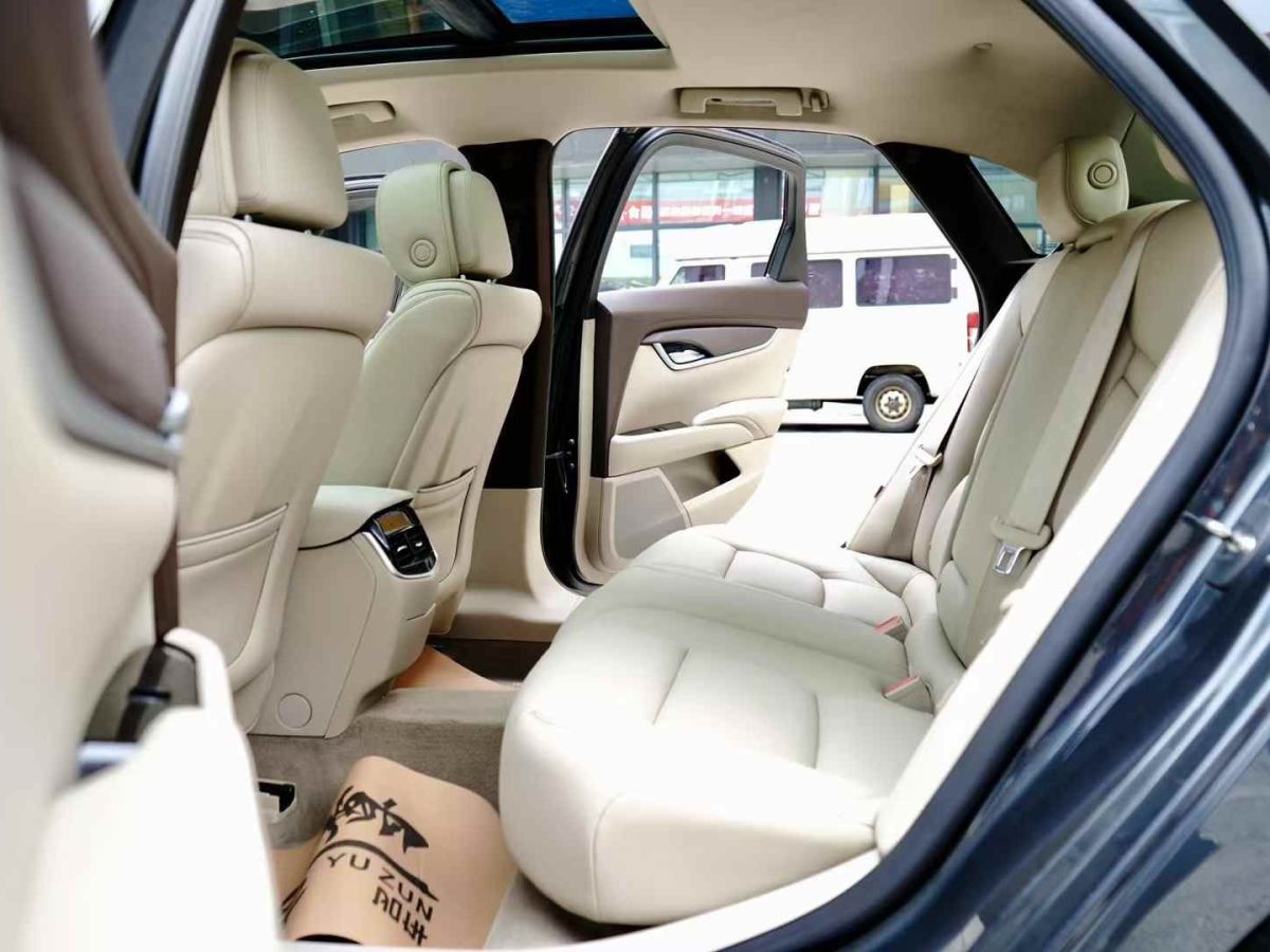 凱迪拉克 XTS  2014款 28T 典雅型圖片