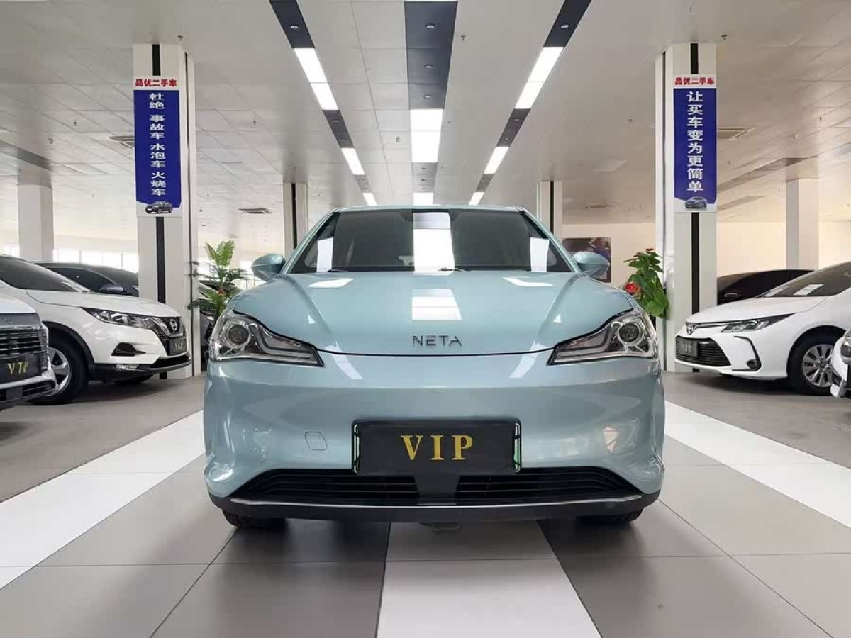 哪吒 哪吒V  2022款 潮 400 行業(yè)定制版圖片