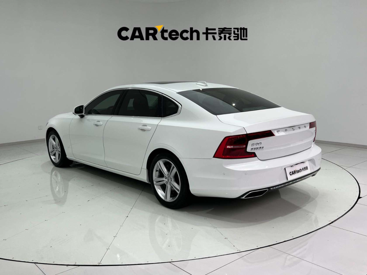 沃爾沃 S90  2018款 T4 智遠(yuǎn)版圖片