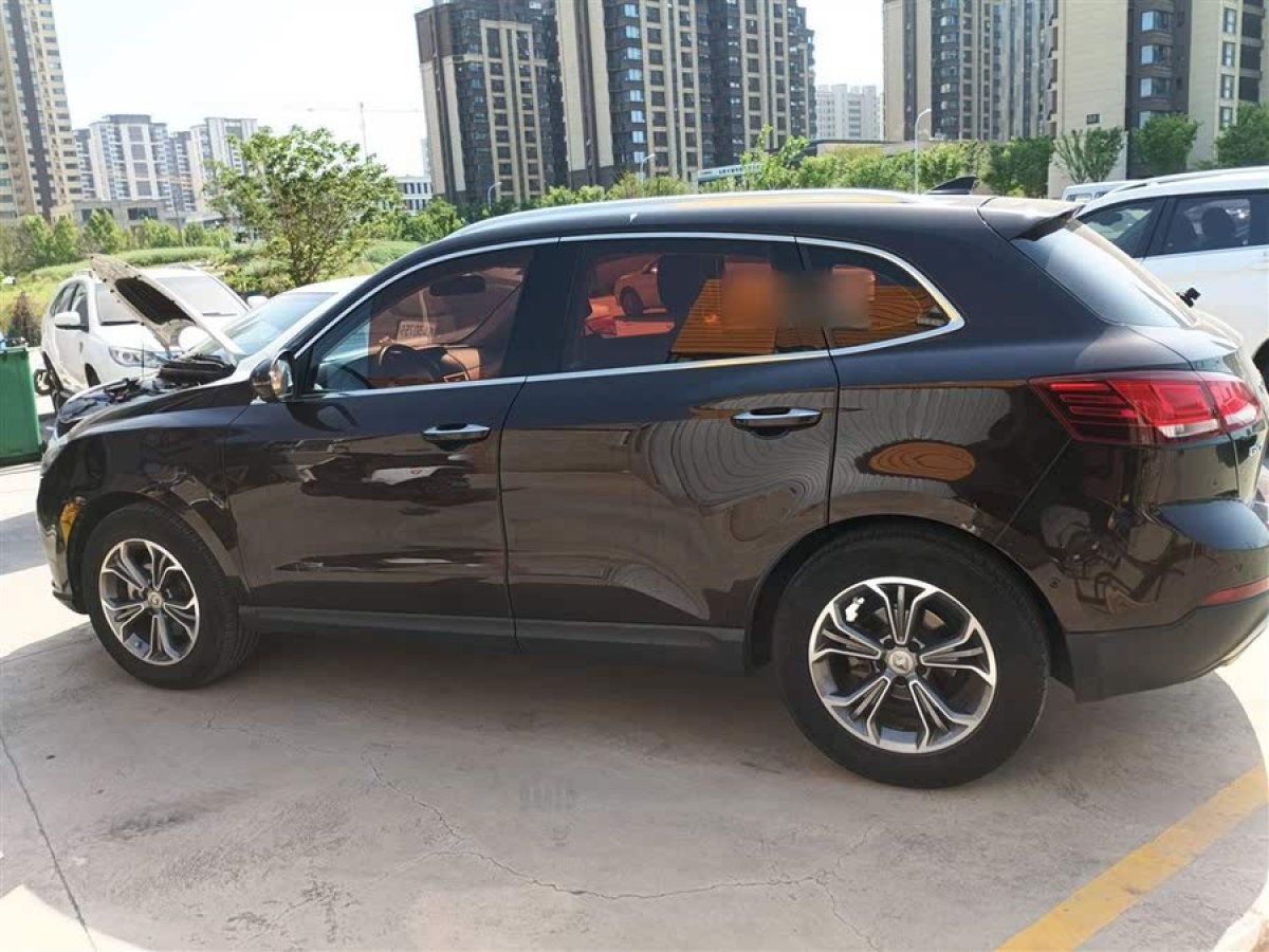 寶沃 BX7  2018款  28T 兩驅(qū)質(zhì)享型 5座 國(guó)VI圖片