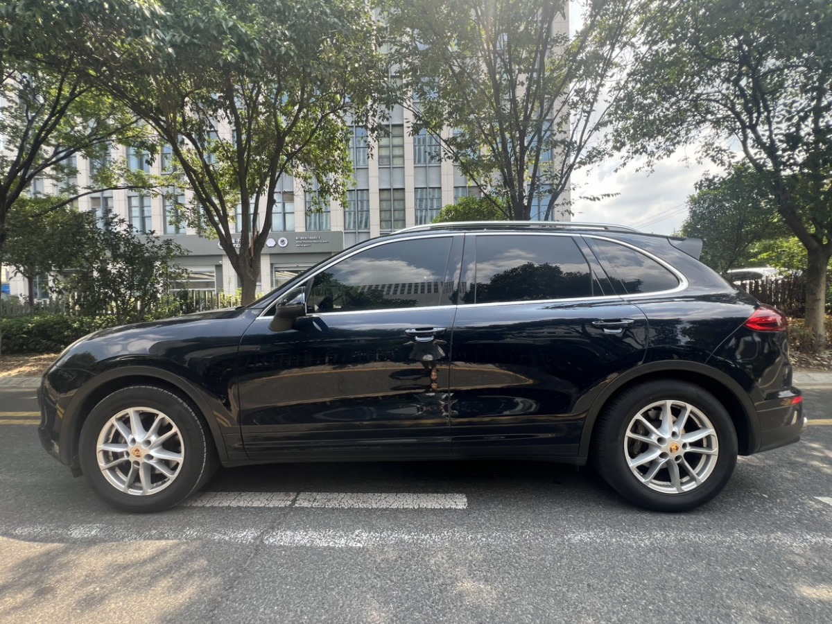 2015年01月保時捷 Cayenne  2015款 Cayenne 3.0T