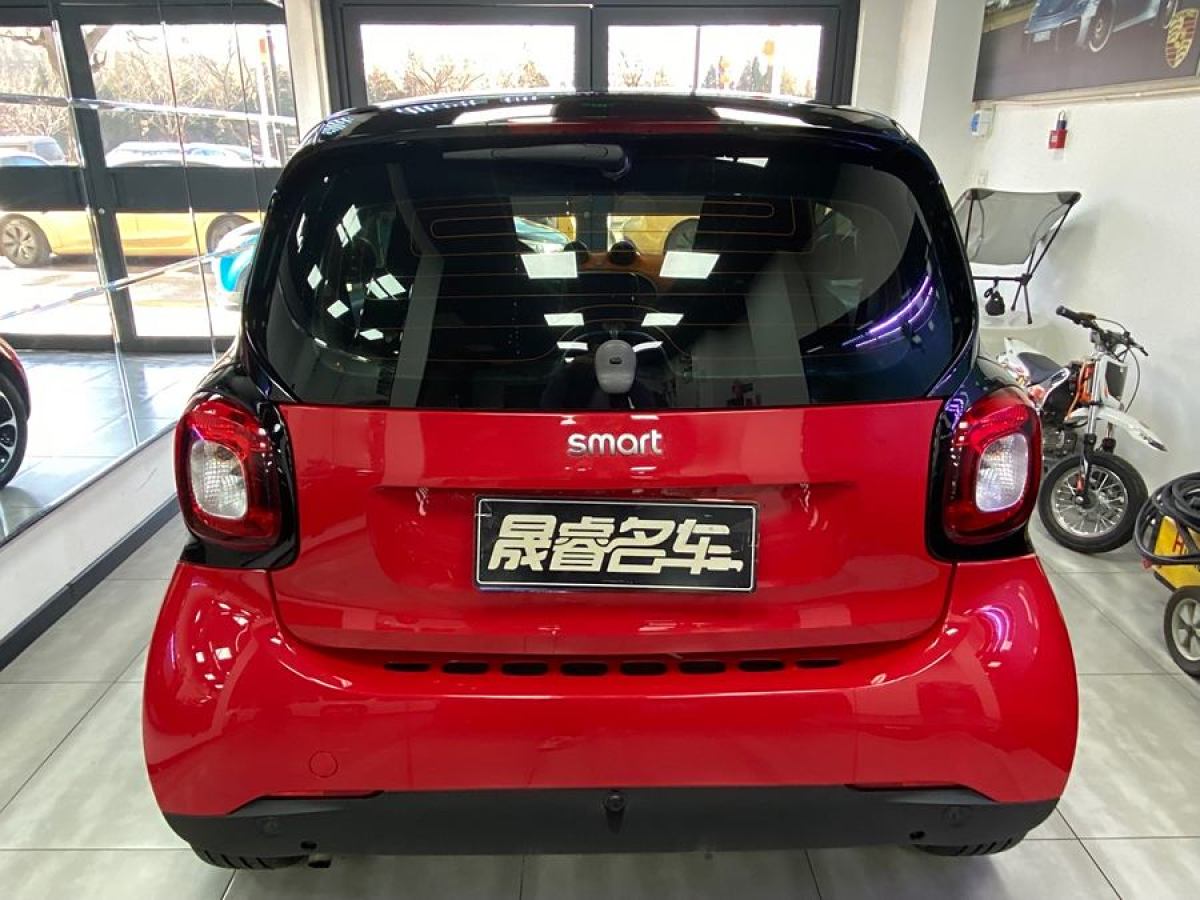 smart fortwo  2015款 1.0L 52千瓦硬頂激情版圖片