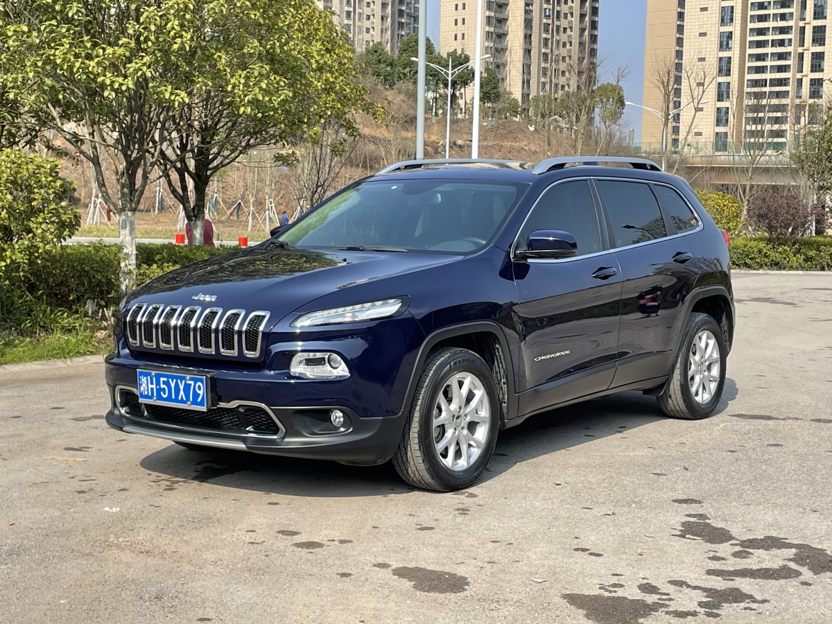 jeep 自由光 2017款 2.0l 優越版圖片