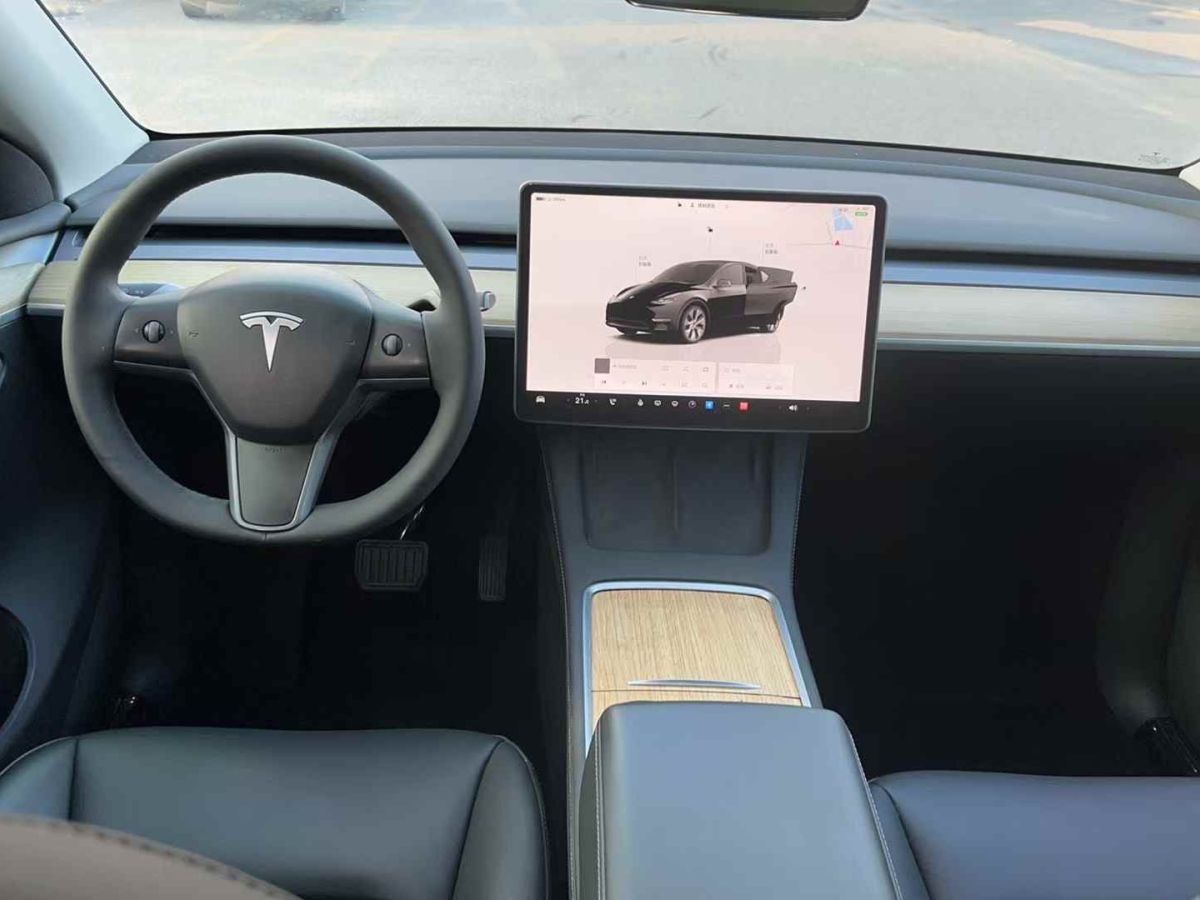 特斯拉 Model S  2023款 三電機全輪驅(qū)動 Plaid版圖片