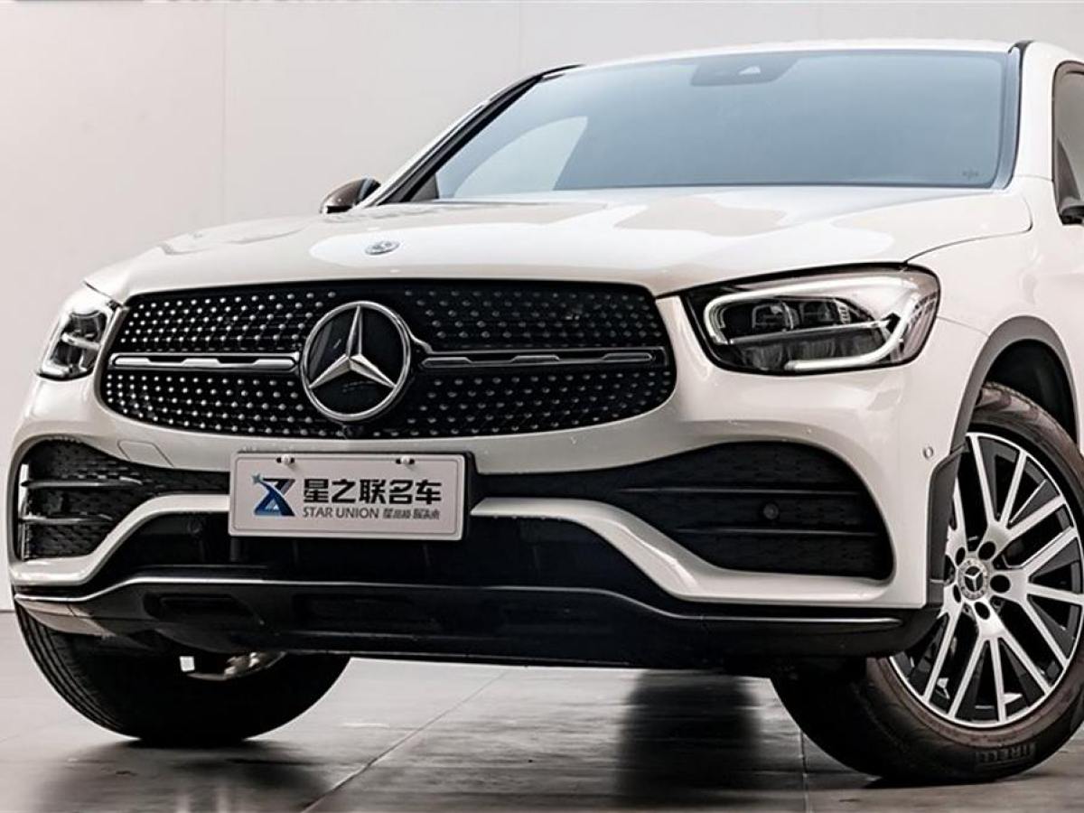 2022年6月奔馳 奔馳GLC  2022款 改款 GLC 300 4MATIC 轎跑SUV