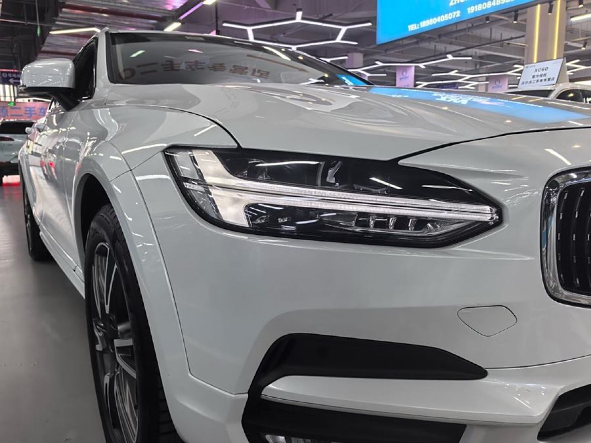 沃爾沃 V90  2020款 Cross Country T5 AWD 智遠(yuǎn)版圖片