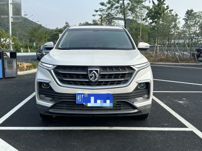 2019年11月 宝骏 530 1.5T 手动尊贵型图片