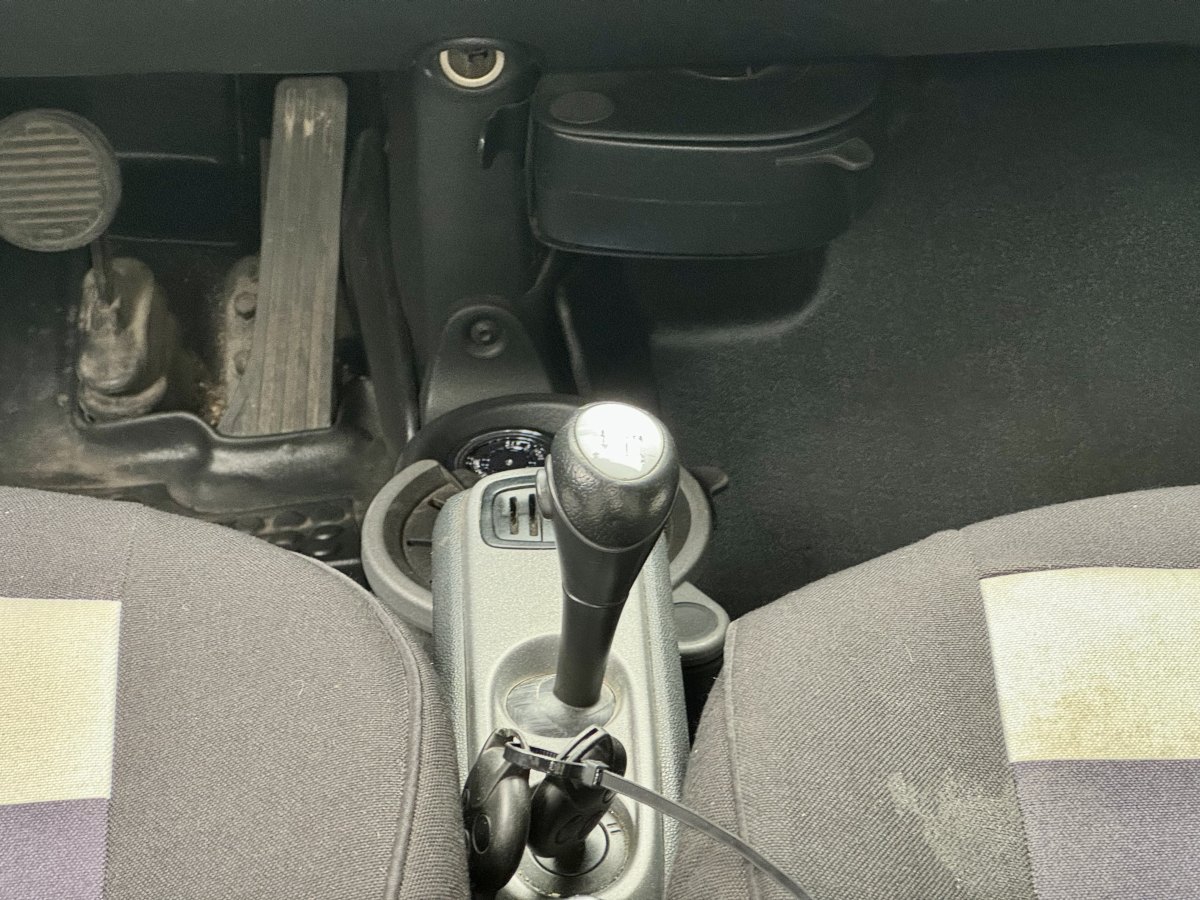 2013年8月smart fortwo  2013款 1.0 MHD 硬頂城市游俠特別版