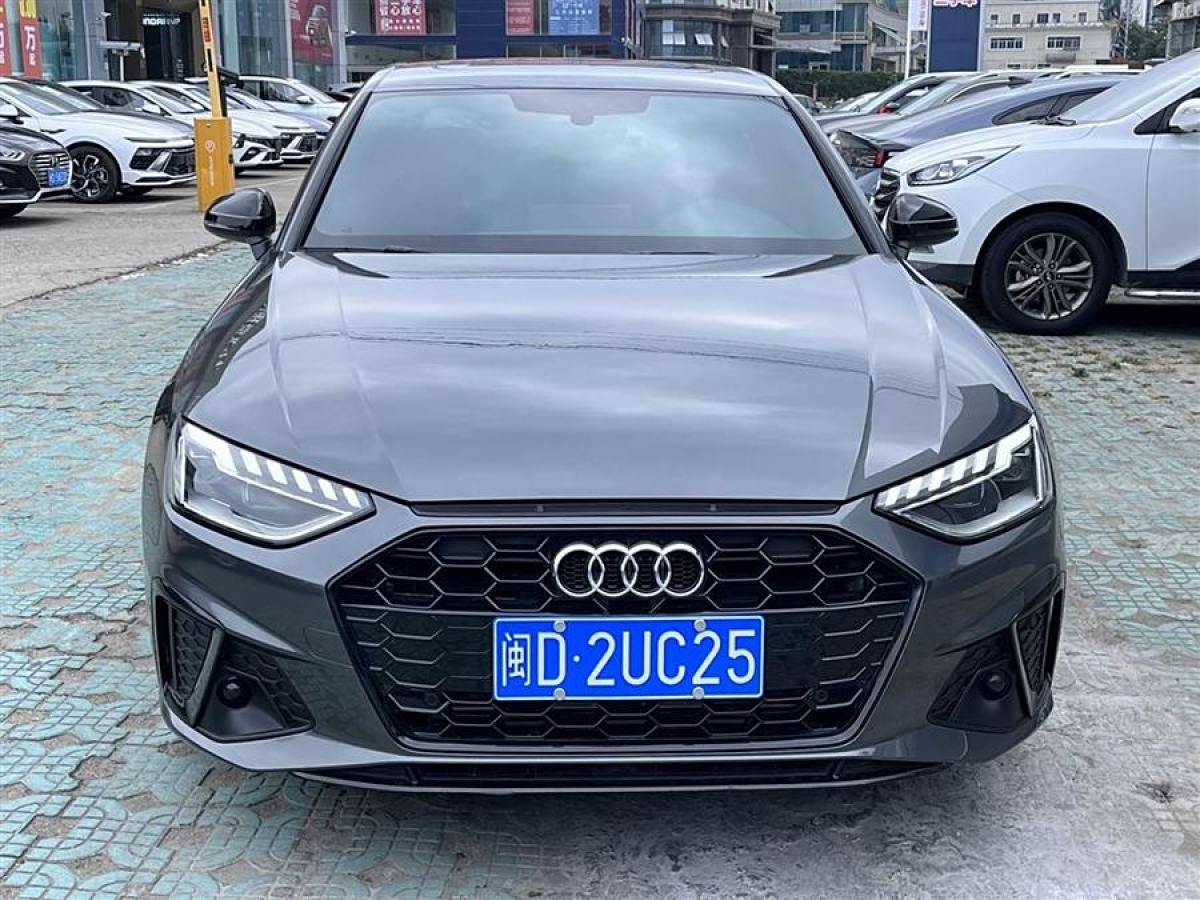 奧迪 奧迪A4L  2023款 40 TFSI 豪華動(dòng)感型圖片