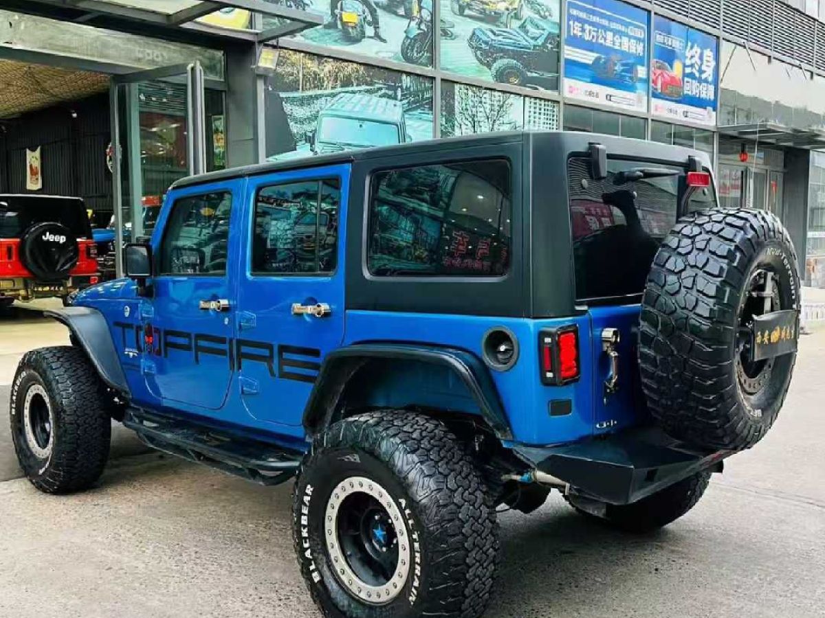 Jeep 牧馬人  2017款 2.8TD Sahara 四門舒享版圖片