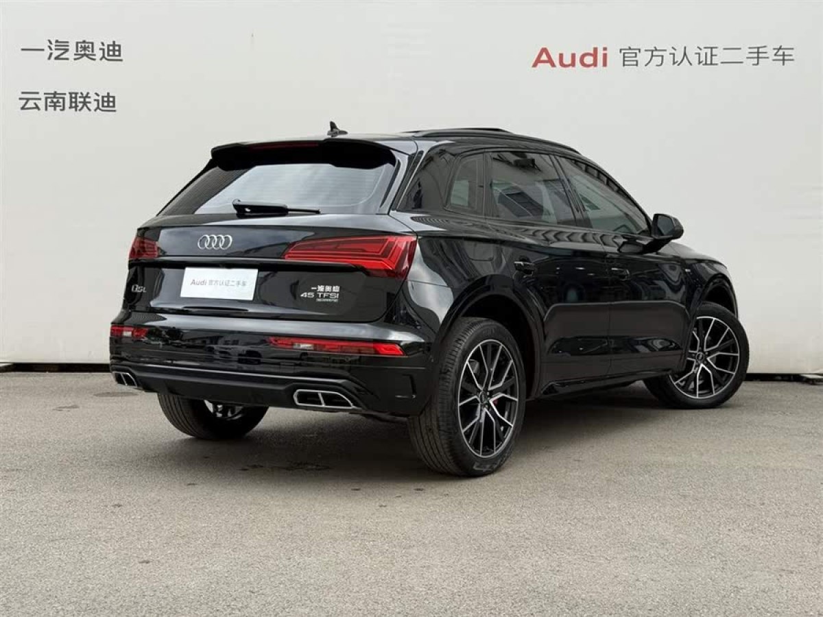 奧迪 奧迪Q5L  2024款 45 TFSI 豪華動(dòng)感型圖片