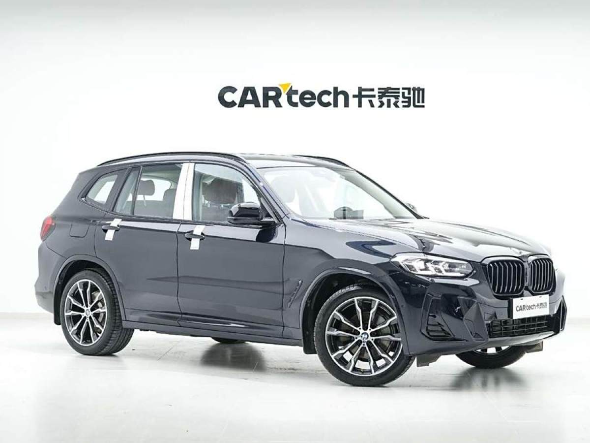 寶馬 寶馬X3  2022款 改款 xDrive30i 領(lǐng)先型 M曜夜套裝圖片