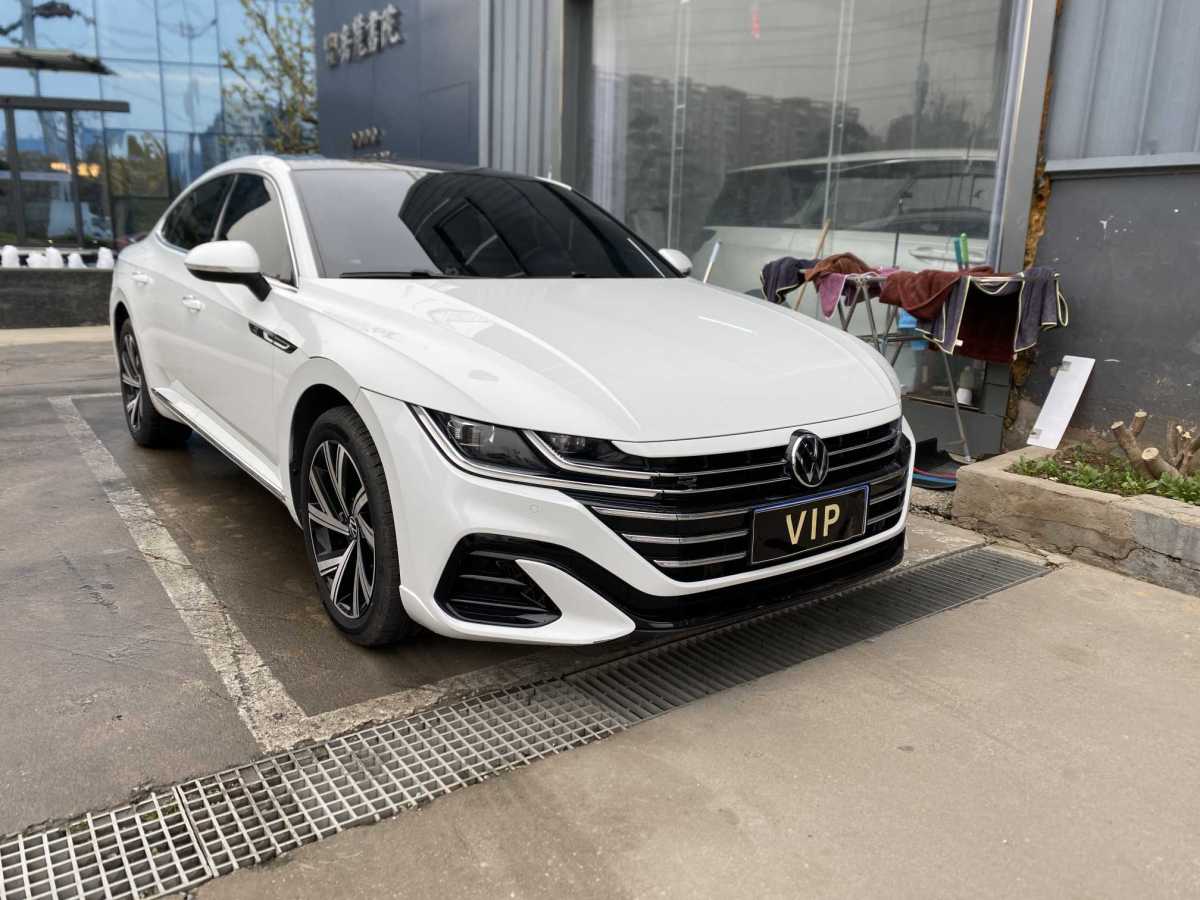 大眾 一汽-大眾CC  2023款 改款 330TSI 炫目版圖片