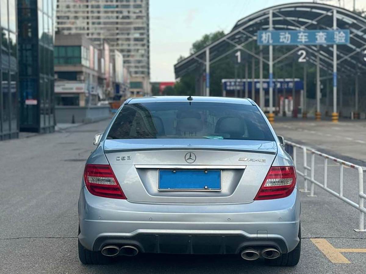 奔馳 奔馳C級AMG  2012款 AMG C 63 動感型圖片