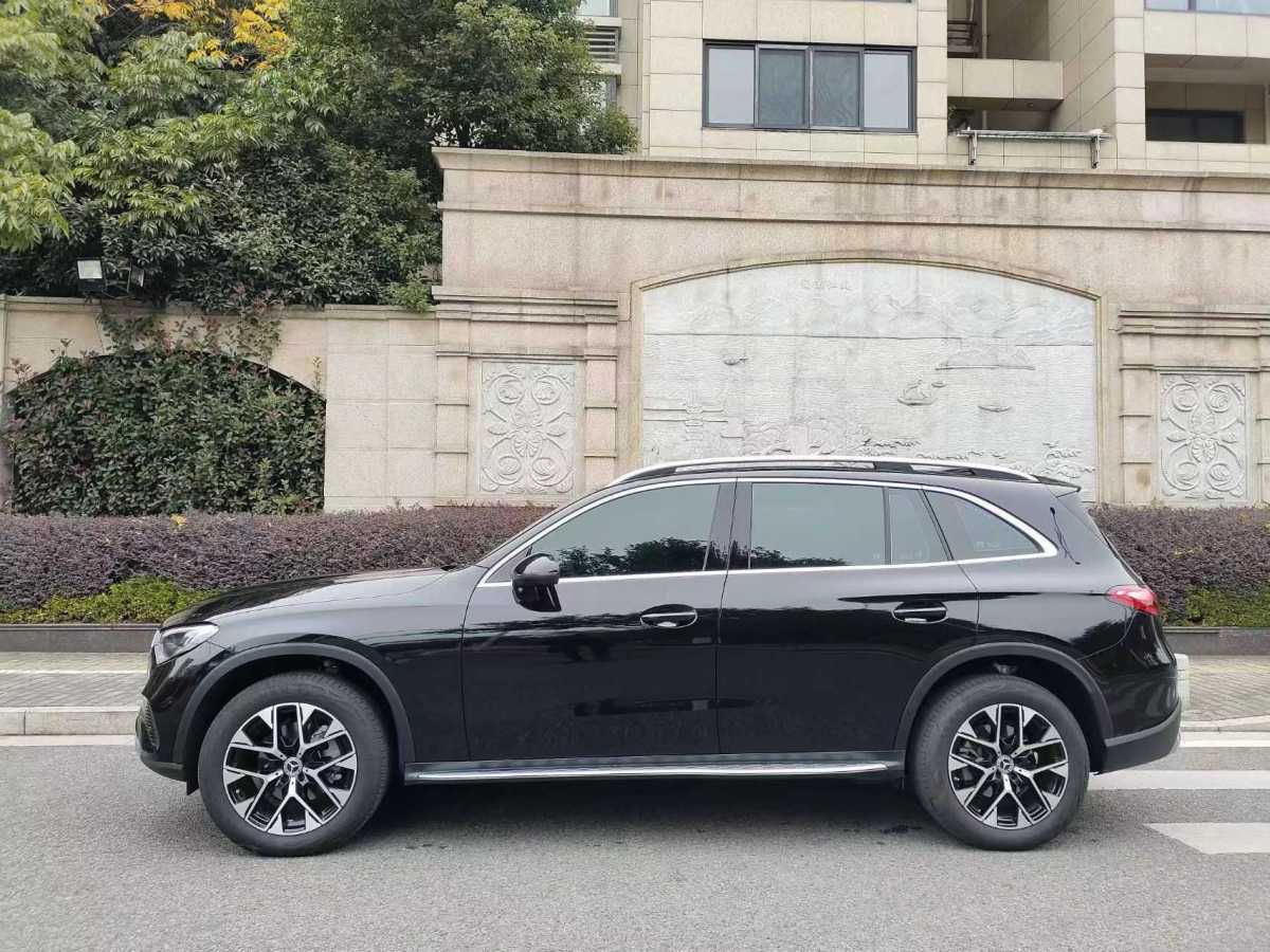 奔馳 奔馳GLC  2024款 GLC 260 L 4MATIC 動(dòng)感型 5座圖片