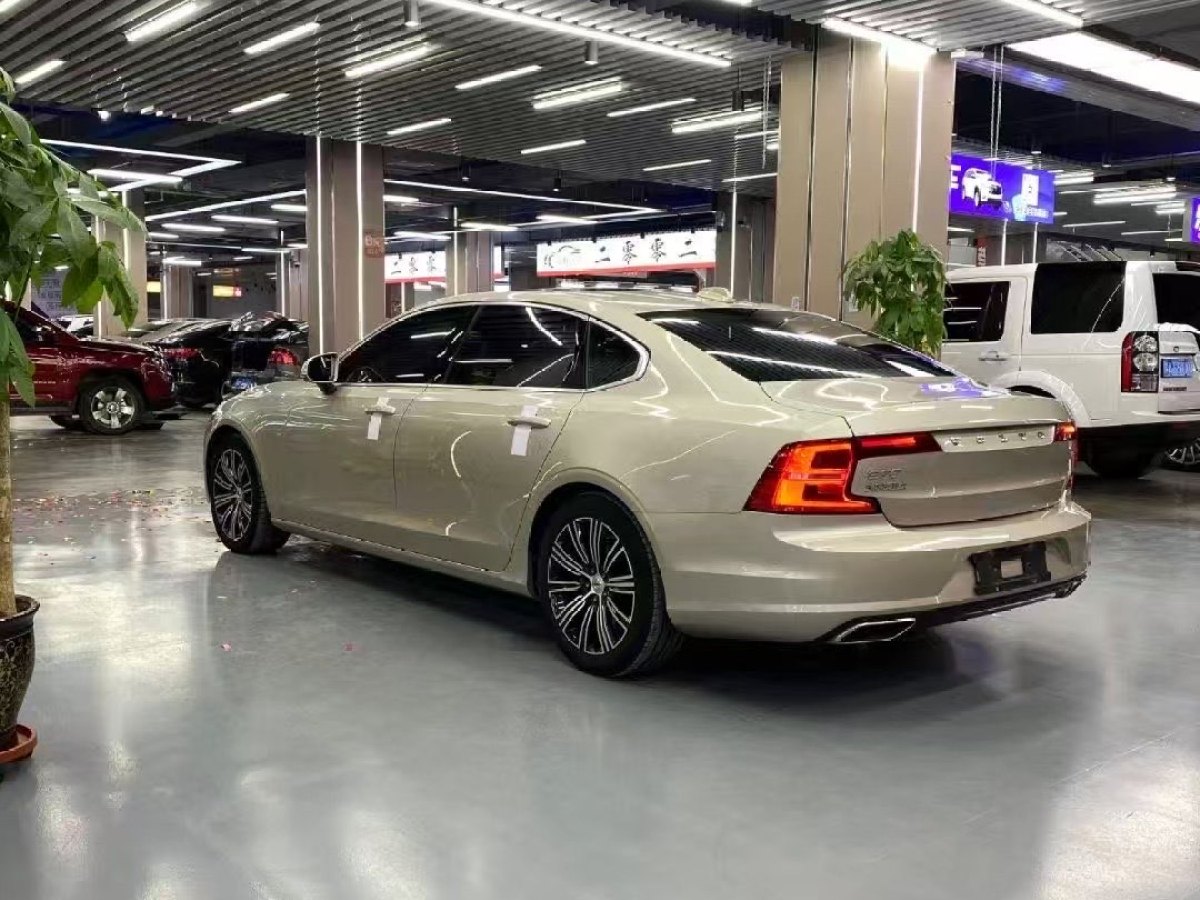 沃爾沃 S90  2018款 T5 智遠版圖片