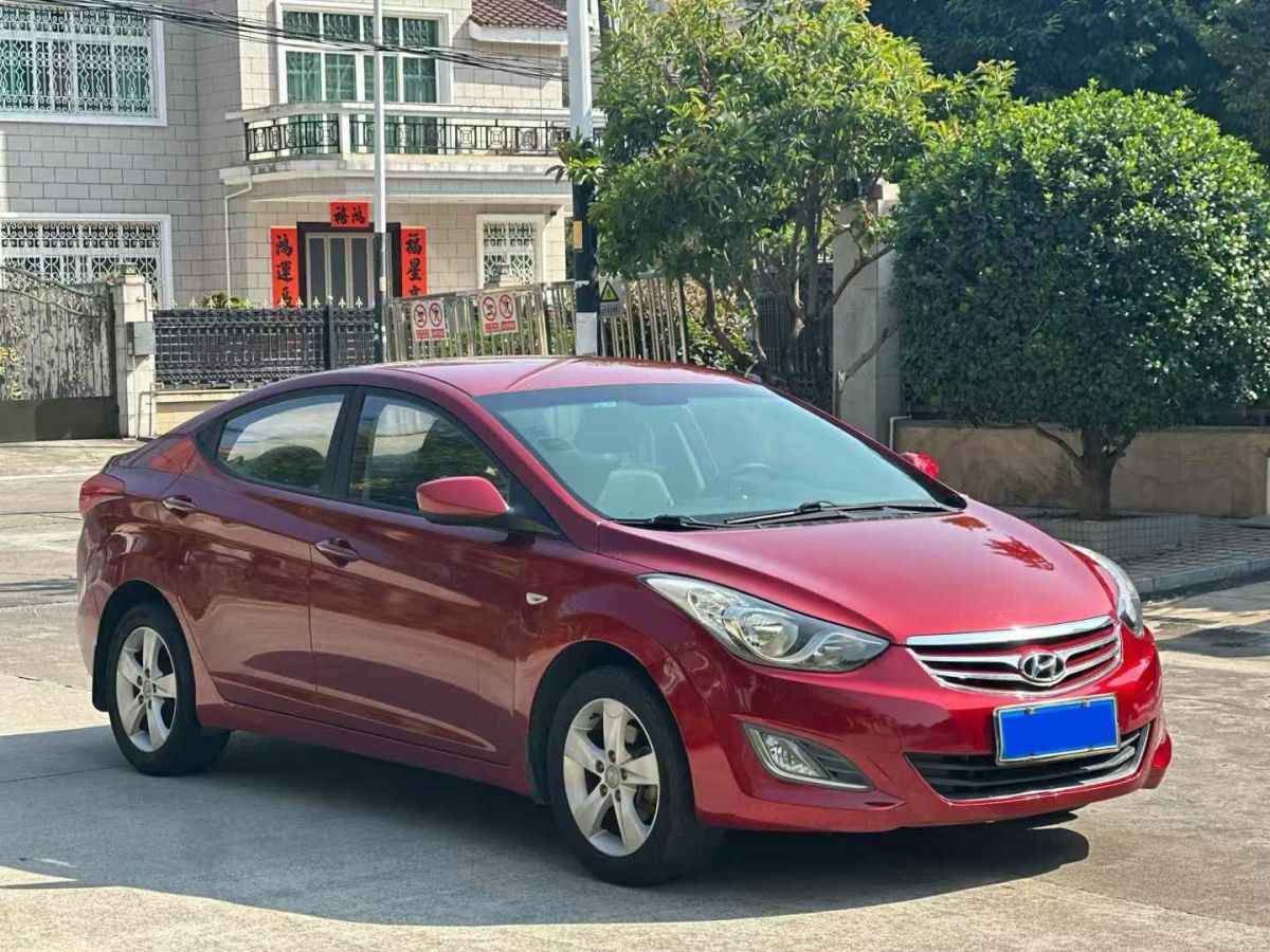 現(xiàn)代 朗動  2013款 1.6L 自動領(lǐng)先型圖片