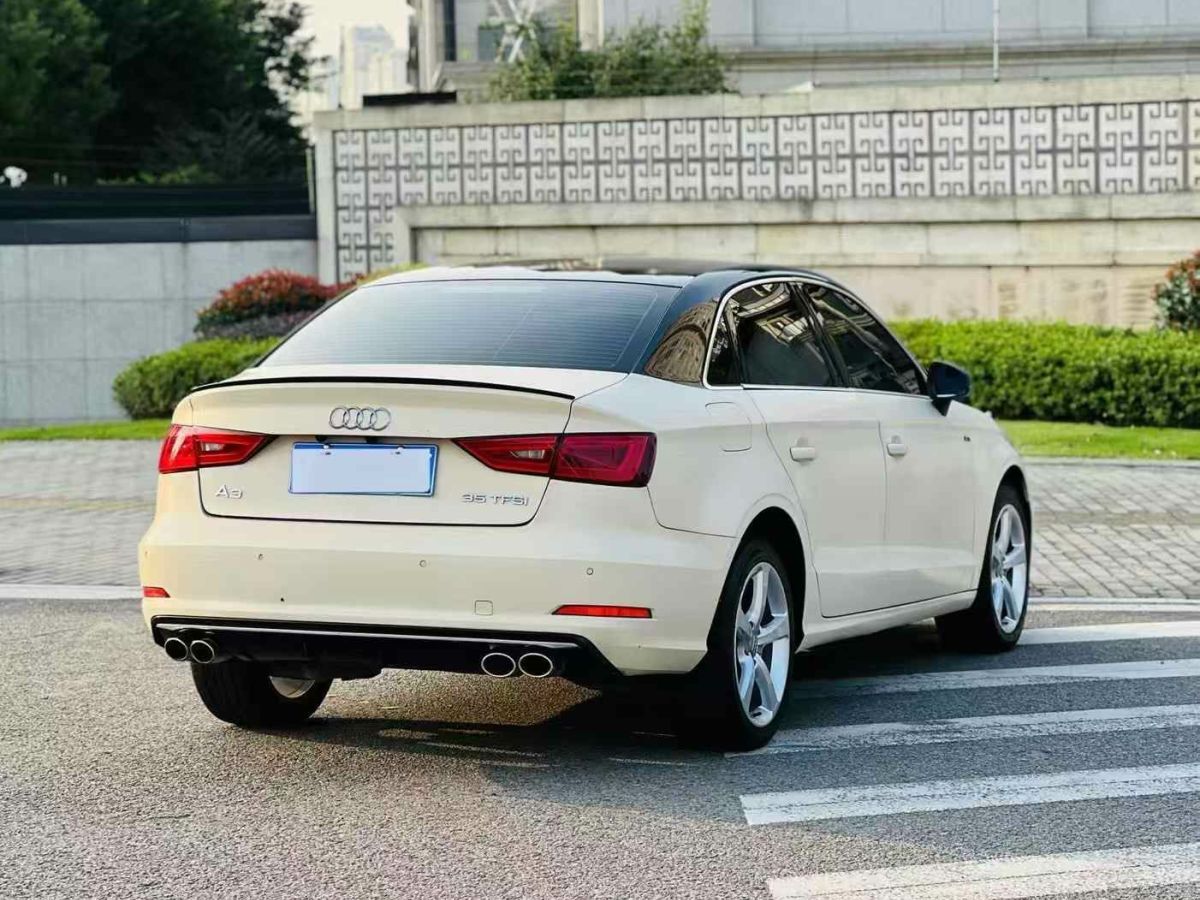 奧迪 奧迪A3  2015款 A3 1.4TFSI 35TFSI 百萬(wàn)紀(jì)念智領(lǐng)型圖片