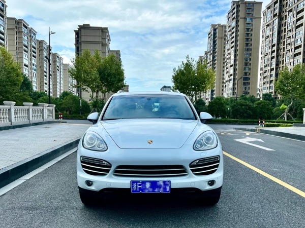 保时捷 Cayenne  2014款 Cayenne Platinum Edition 3.0T