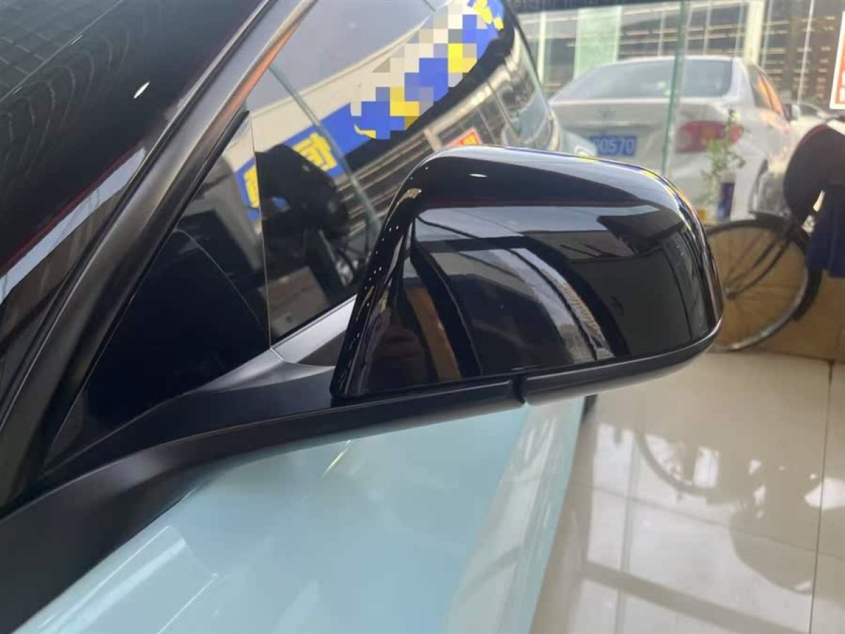 特斯拉 Model 3  2021款 改款 標(biāo)準(zhǔn)續(xù)航后驅(qū)升級(jí)版圖片