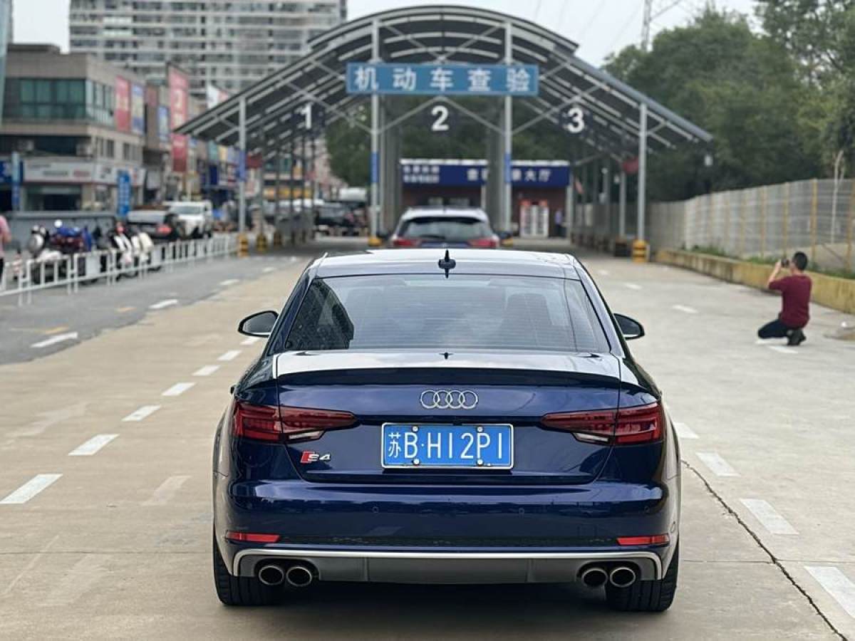 2018年12月奧迪 奧迪S4  2018款 S4 3.0TFSI