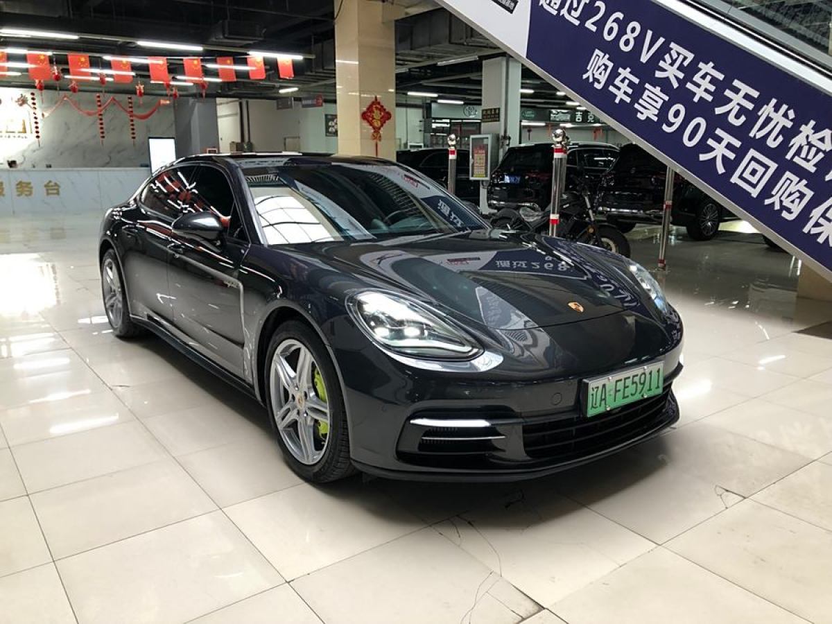 保時(shí)捷 Panamera新能源  2017款 Panamera 4 E-Hybrid 行政加長(zhǎng)版 2.9T圖片