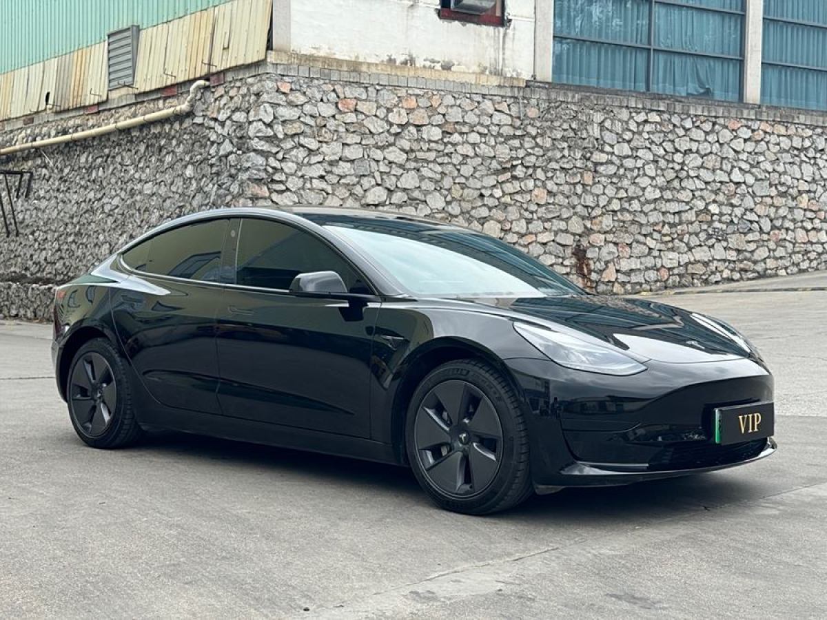 特斯拉 Model 3  2022款 改款 后輪驅(qū)動版圖片