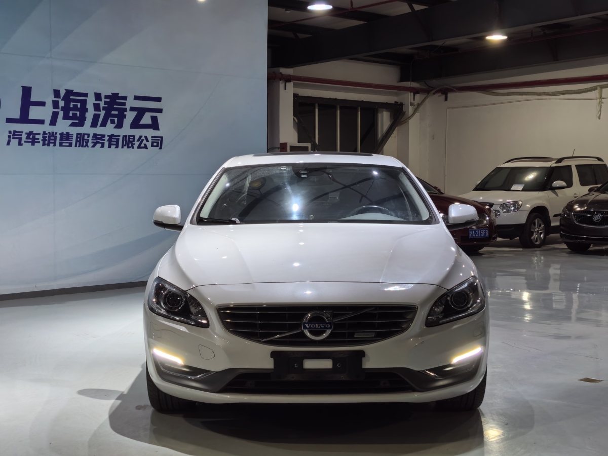 2016年6月沃爾沃 S60  2015款 S60L T6 2.0T 智馭版