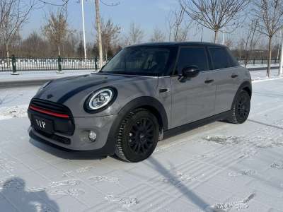 2019年03月 MINI MINI 1.5T ONE 五門版圖片