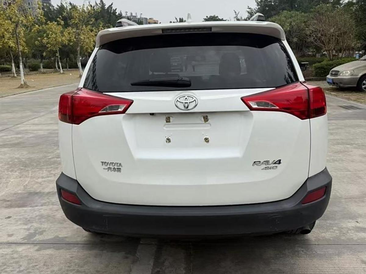 豐田 RAV4榮放  2015款 2.5L 自動(dòng)四驅(qū)精英版圖片