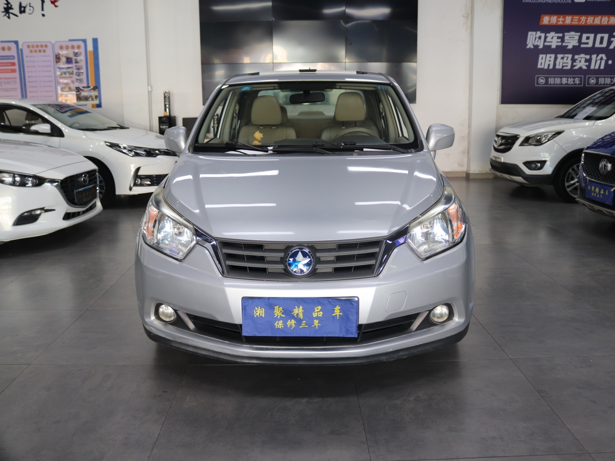 啟辰 D50  2013款 1.6L 自動(dòng)時(shí)尚版圖片