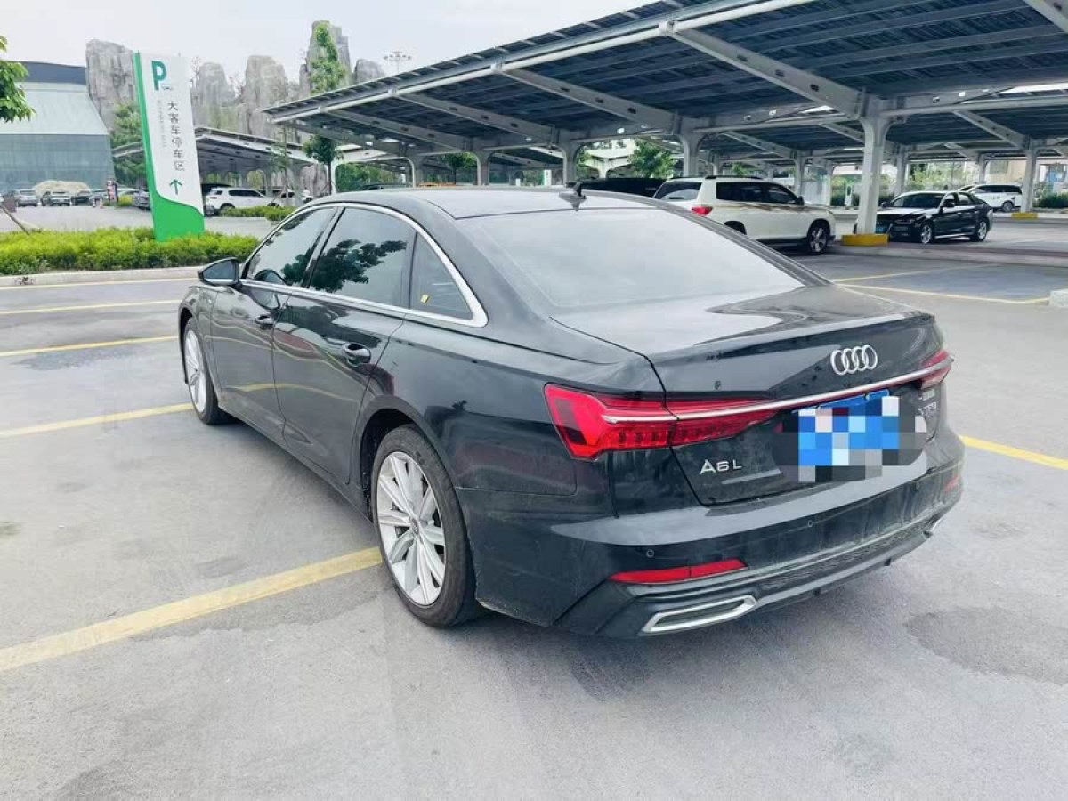 奧迪 奧迪A6L  2021款 45 TFSI 臻選動(dòng)感型圖片
