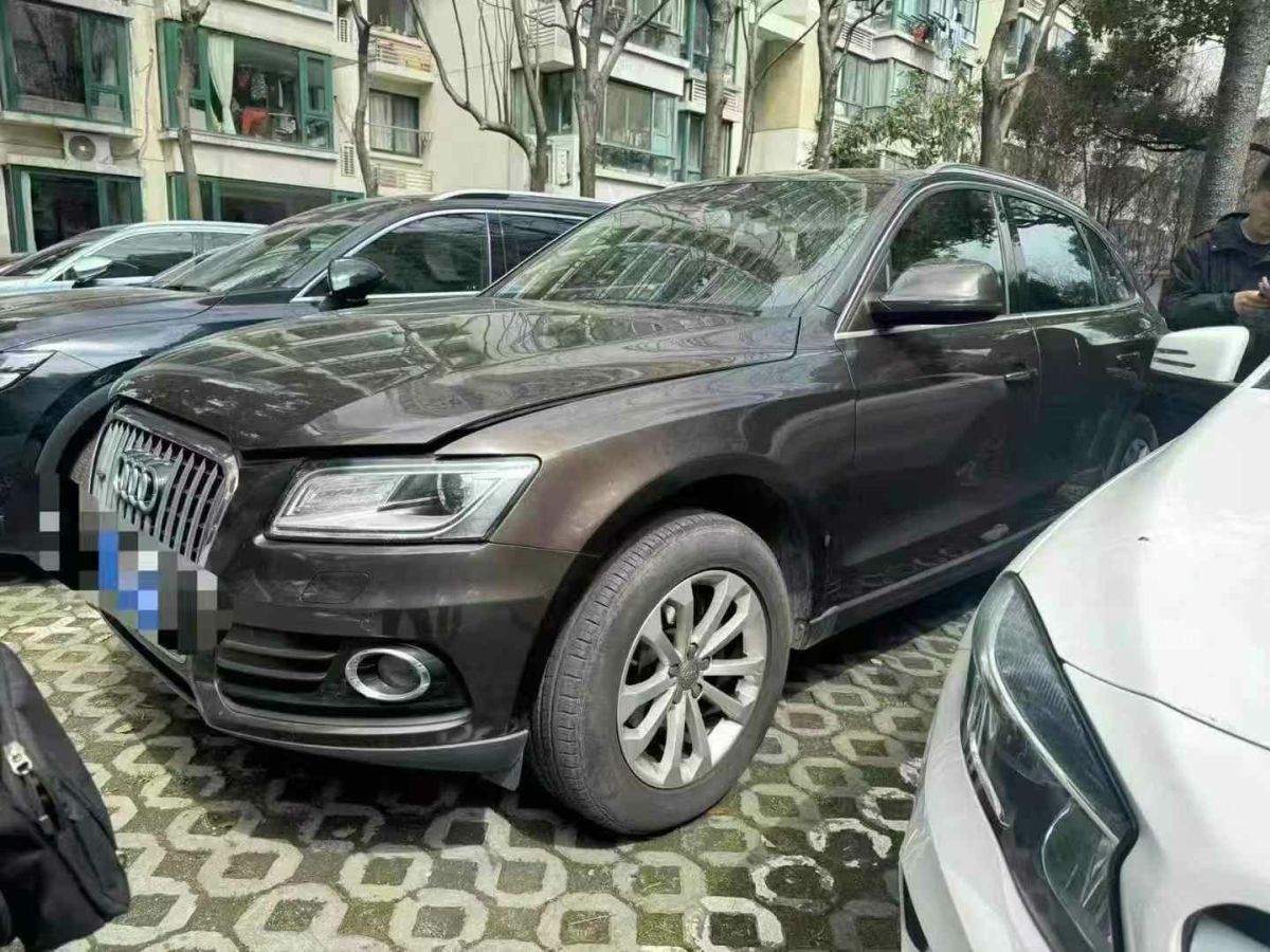 2013年8月奧迪 奧迪Q5  2013款 Q5 3.0TFSI 45TFSI Quattro 運(yùn)動(dòng)型