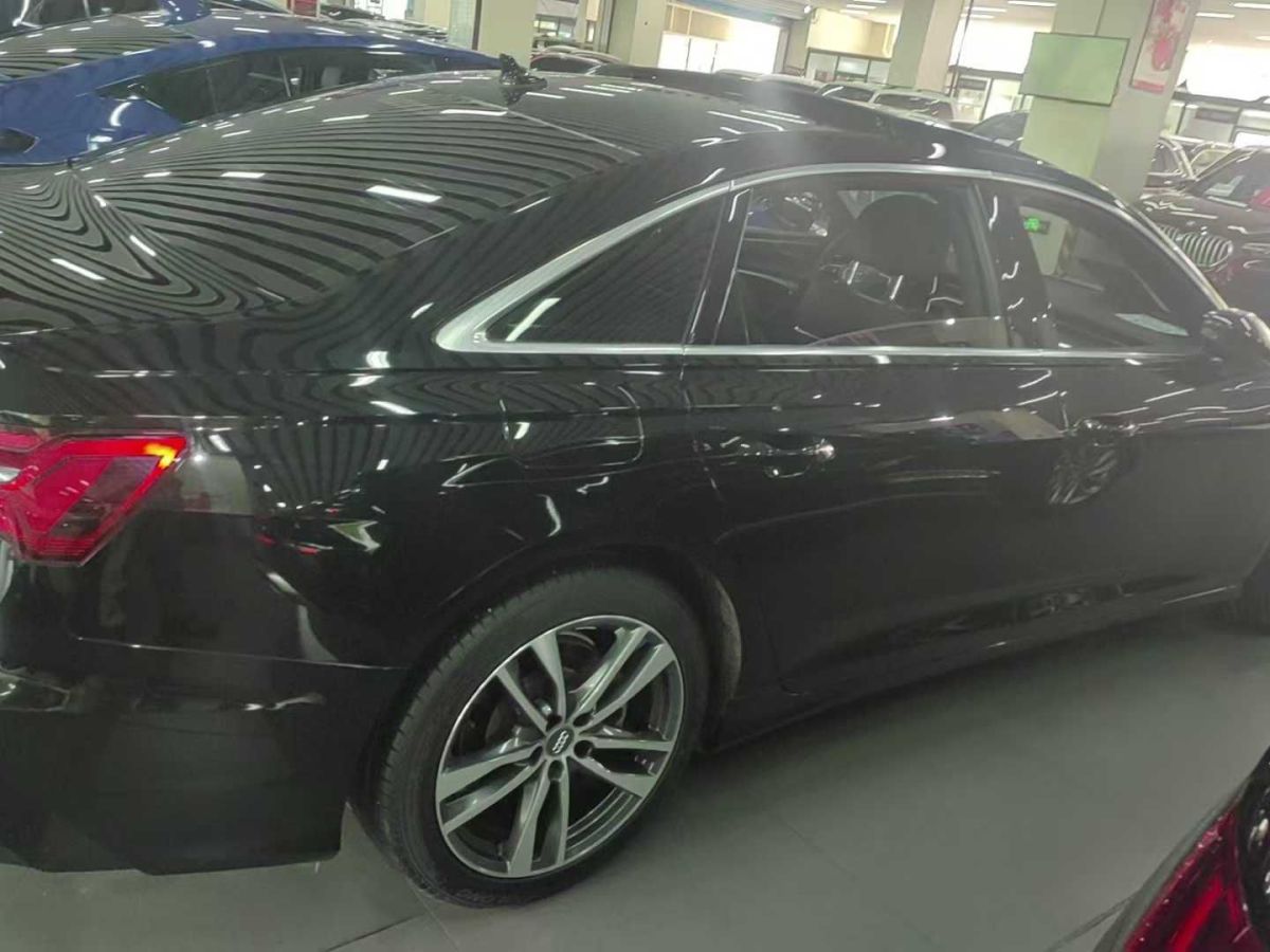 奧迪 奧迪A6L  2021款 45 TFSI 進享人生版圖片