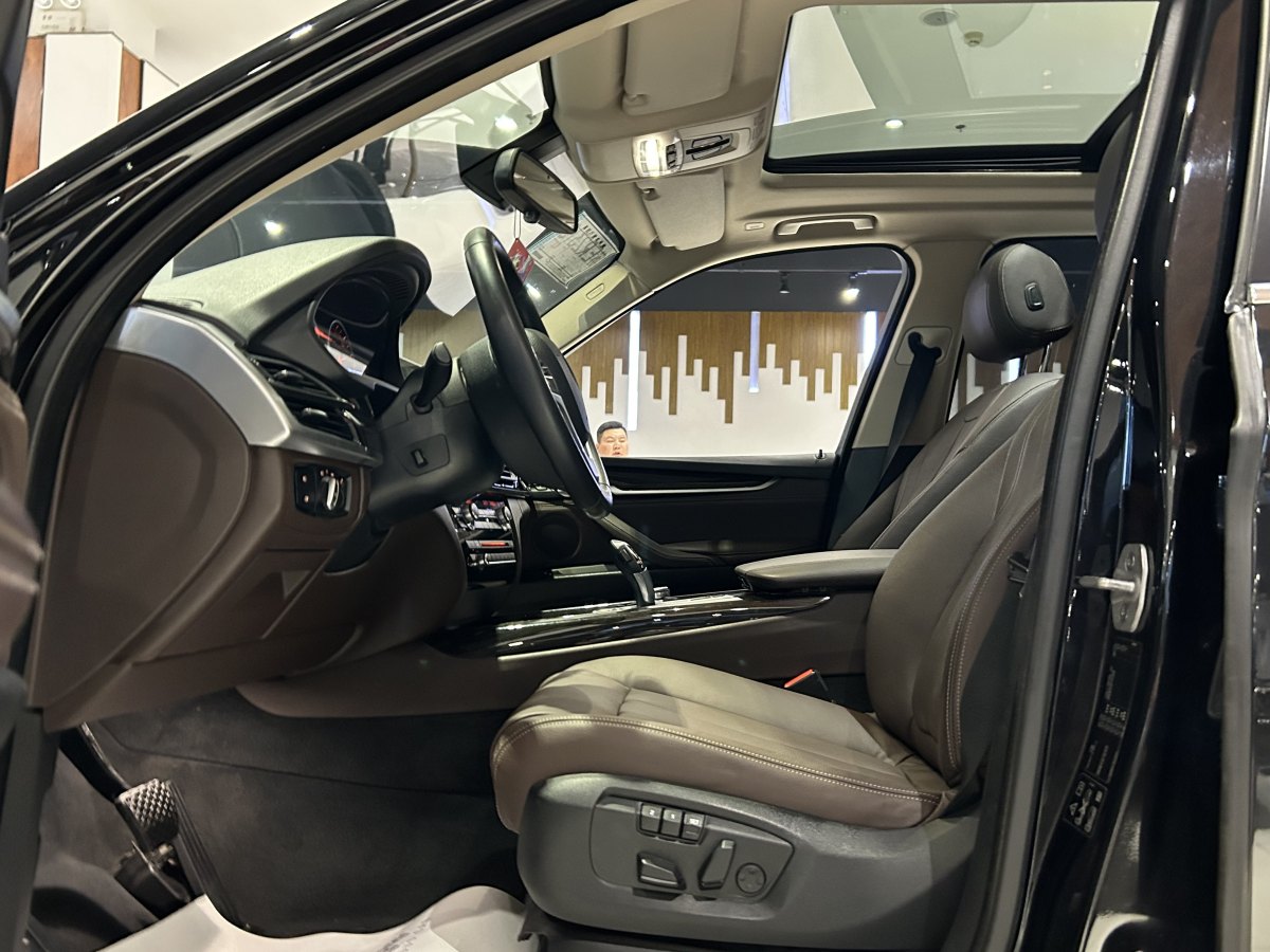 2015年4月宝马 宝马X5  2014款 xDrive35i 领先型