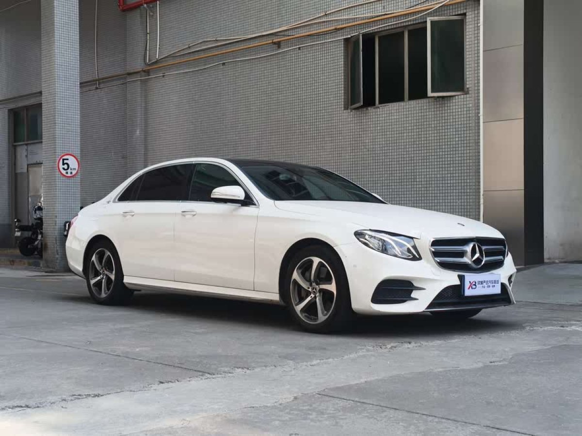 奔馳 奔馳E級  2019款 改款 E 300 L 運動豪華型圖片