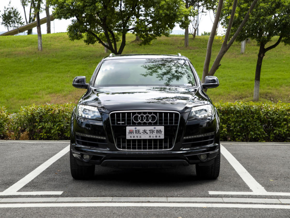 2011年7月奧迪 奧迪Q7  2011款 3.0 TFSI 技術型(200kW)