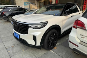 探險(xiǎn)者 福特 EcoBoost 285 四驅(qū)風(fēng)尚plus版 6座