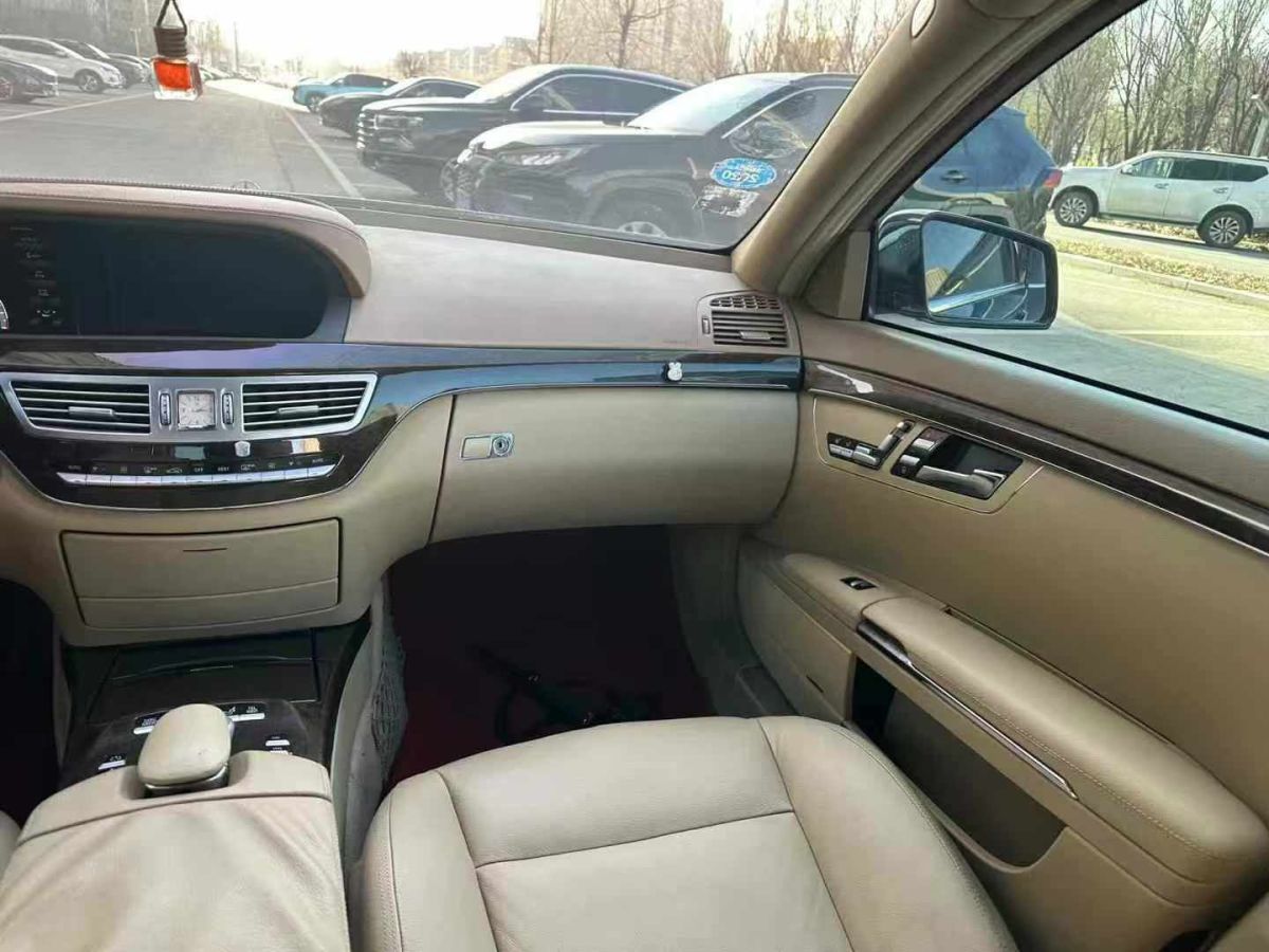 奔馳 奔馳S級  2012款 S 500 L 4MATIC Grand Edition圖片