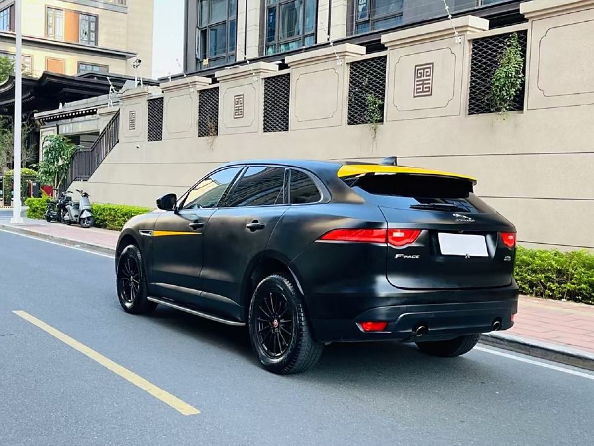 捷豹 F-PACE  2018款 2.0T 四驅(qū)都市尊享版圖片