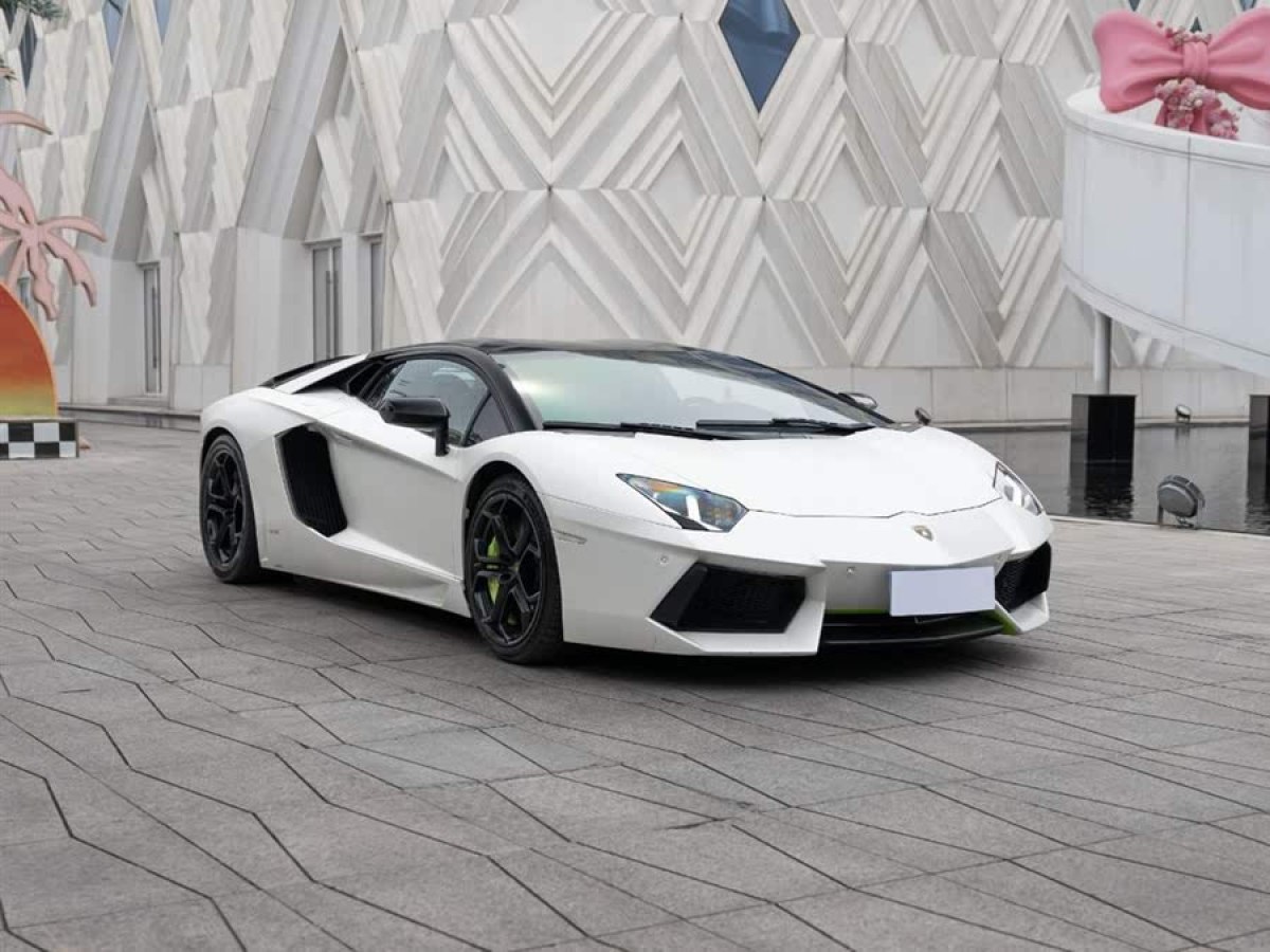 蘭博基尼 Aventador  2011款 LP 700-4圖片