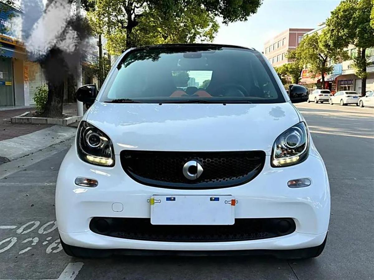 smart fortwo  2014款 1.0 MHD 硬頂城市光波激情版圖片