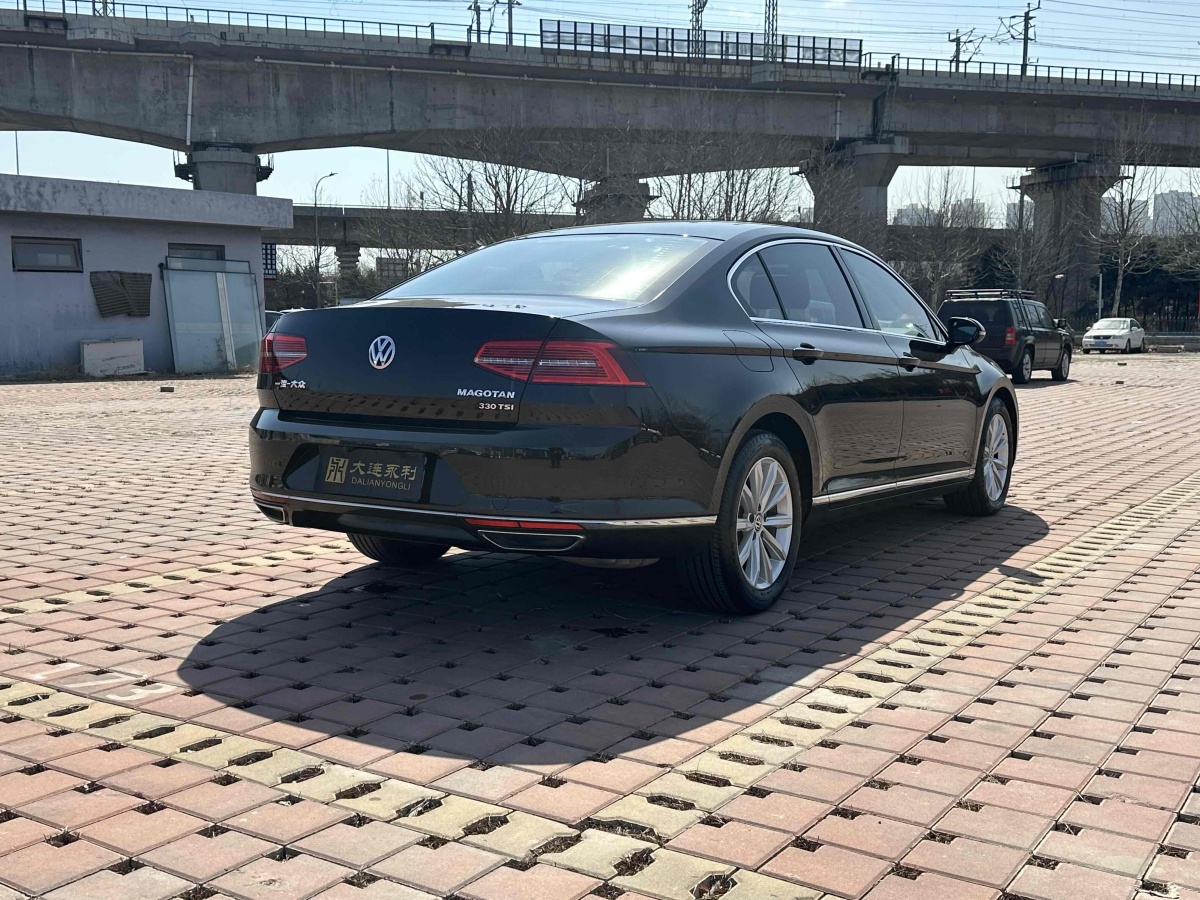 大眾 邁騰  2019款  330TSI DSG 領(lǐng)先型 國VI圖片