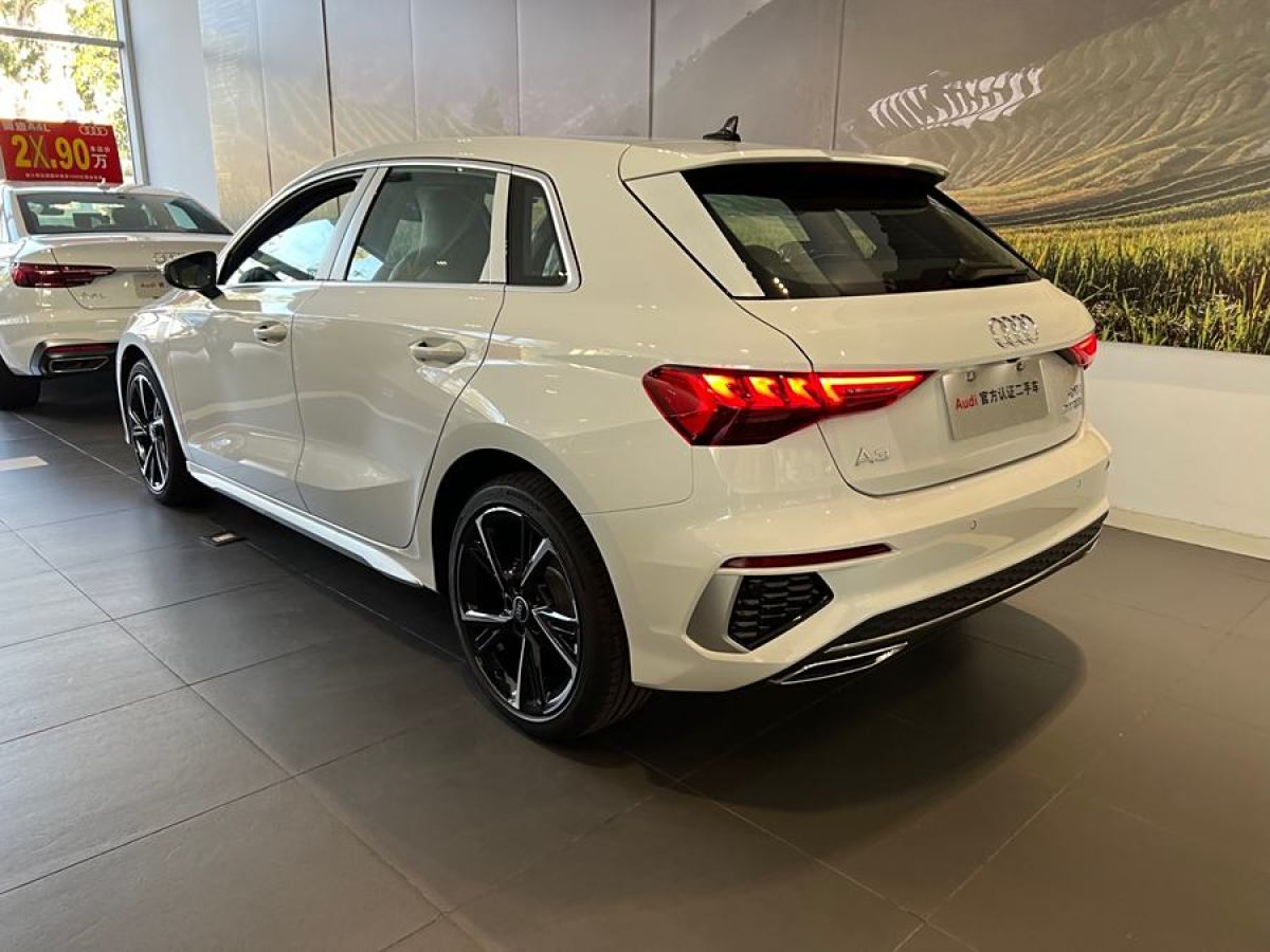 2024年10月奧迪 奧迪A3  2024款 Sportback 35 TFSI 時(shí)尚運(yùn)動(dòng)型