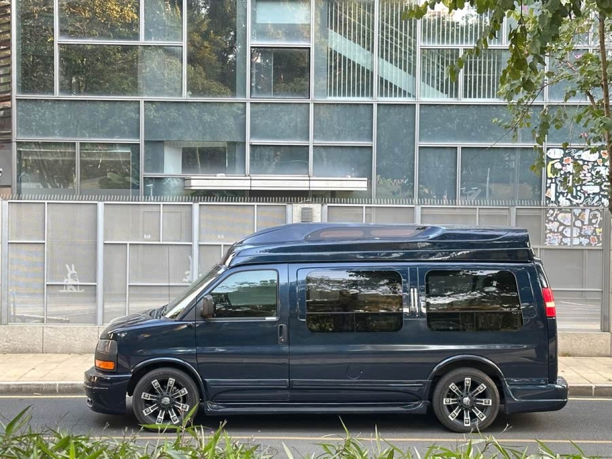 GMC SAVANA  2011款 5.3L 商務(wù)之星7座圖片