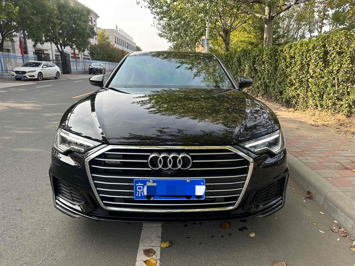 奧迪 奧迪A6L  2022款 45 TFSI quattro 臻選動(dòng)感型圖片